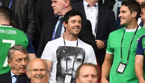 Rory McIlroy schaut sich in Frankreich die nordirische Nationalmannschaft an