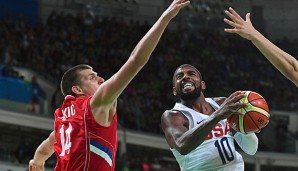 Kyrie Irving und Team USA konnten gegen Serbien nur knapp gewinnen