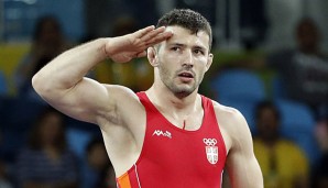 Davor Stefanek holt Gold im Ringen