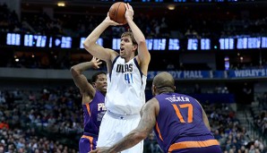 Dirk Nowitzki trifft mit den Dallas Mavericks auf die L.A. Lakers