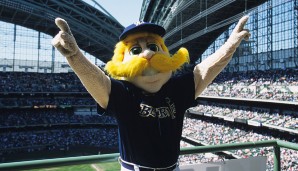 Bernie Brewer - Milwaukee Brewers (MLB): Bernie kommt eine wichtige Aufgabe zu, denn immer wenn die Brewers einen Homerun schlagen oder gewinnen, dann rutscht er auf seiner Rutsche im Miller Park runter