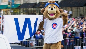 Clark - Chicago Cubs (MLB): Über 100 Jahre haben es die Cubbies ohne Maskottchen ausgehalten, dann wurde Clark ins Leben gerufen. Kontrovers diskutiert wird aber schon länger, warum er keine Hose trägt