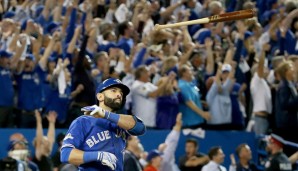 Jose Bautista lässt seinen Schläger fliegen: Er hat das Spiel entschieden