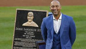 Am amerikanischen Muttertag erhielt Derek Jeter seine Plakette im Monument Park des Yankee Stadiums.