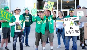 oakland-as-fans-1200