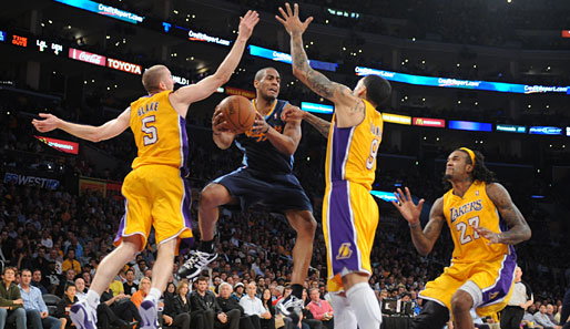 Arron Afflalo (M.) erzielte beim Krimi im Staples Center 19 Punkte