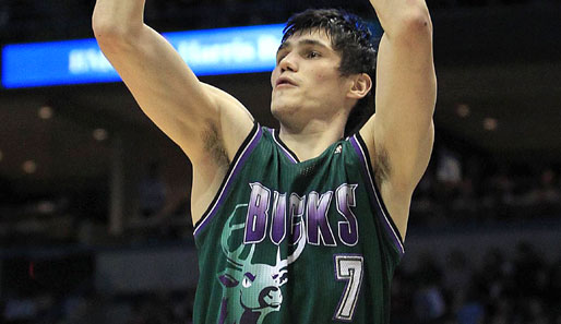 Ersan Ilyasova war mit 29 Punkten und 11 Rebounds Garant des dritten Bucks-Siegs in Folge