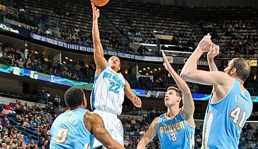 Brian Roberts (M.) ist der erste Rookie seit Darren Collison, der mindestens 18 Assists verteilte