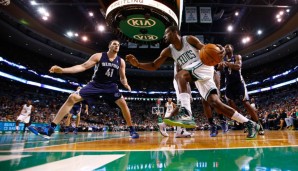 Jordan Crawford (r.) wechselte während der vergangenen Saison nach Boston