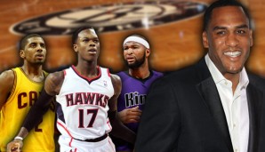 Ex-NBA-Profi Steve Smith (r.) diskutiert mit den Experten der Triangle Offense