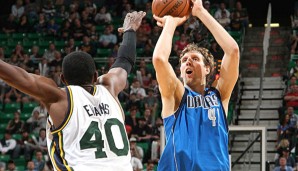 Dirk Nowitzki (l.) führte die Dallas Mavericks mit 21 Punkten zum Sieg