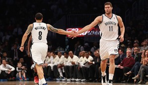 Den Einen plagen die Knöchel, den Anderen der Fuß: Deron Williams (l.) und Brook Lopez