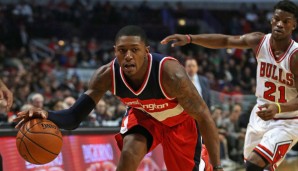 Bradley Beal (l.) wird den Start in die kommende NBA-Saison verpassen