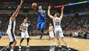 Monta Ellis (M.) war beim Saisonauftakt Topscorer der Dallas Mavericks