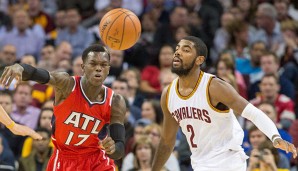 Dennis Schröder (l.) bekam es mit Weltmeister Kyrie Irving (r.) zu tun