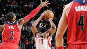 James Harden erzielte im ersten Aufeinandertreffen 33 Punkte für die Houston Rockets