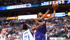 Markieff Morris (r.) im Einsatz gegen die Dallas Mavericks