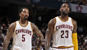 LeBron James und J.R. Smith konnten die Pleite selbst kaum fasssen