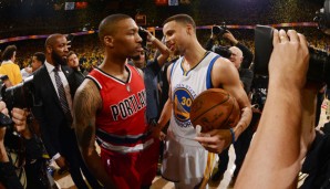 Damian Lillard (l.) verdiente sich den Respekt von Stephen Curry und seinem Team