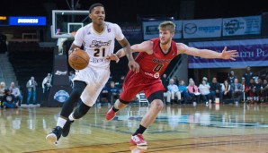 Anthony Brown (l.) tobte sich zuletzt in der D-League aus