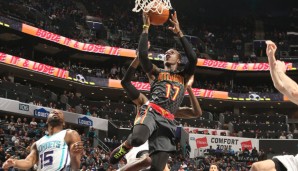 Dennis Schröder hatte gegen die Hornets Probleme