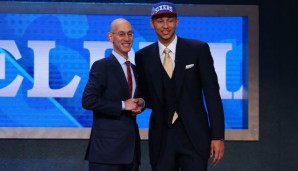 Adam Silver (l.) will die Regularien für den NBA-Draft ändern