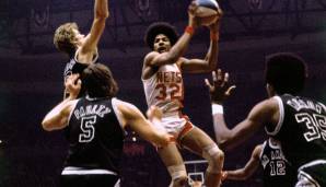 Julius Erving revolutionierte den Basketball - zunächst in der ABA.