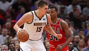 Nikola Jokic (l.) wurde von der NBA zu einer Geldstrafe verdonnert