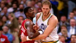 Den höchsten Schnitt mit 3,5 Blocks pro Spiel hatte allerdings Mark Eaton - vor Manute Bol (3,34) und Hakeem Olajuwon (3,09).