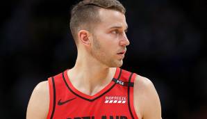 Die Reise von Nik Stauskas und Wade Baldwin ging derweil weiter. Von Portland über Cleveland und Houston landeteten beide in Indiana. Die Pacers bekamen einen Zweitrundenpick.