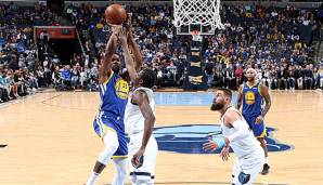 Kevin Durant erzielt 28 Punkte beim Sieg der Warriors in Memphis.