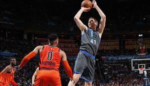 Dirk Nowitzki schnappte sich gegen OKC so viele Rebounds wie noch nie in dieser Saison.