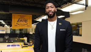 Anthony Davis wurde auf einer Pressekonferenz offiziell als Lakers-Neuzugang vorgestellt.