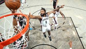 DeAndre Jordan (Brooklyn Nets, Vertrag: 4 Jahre/39,9 Mio. Dollar) - 8,2 Punkte, 9,4 Rebounds, 69,6 Prozent FG in 21,6 Minuten pro Partie.