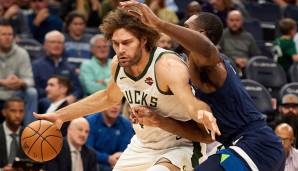 ROBIN LOPEZ (32, Center), von den Milwaukee Bucks zu den Washington Wizards - Vertrag: 1 Jahr