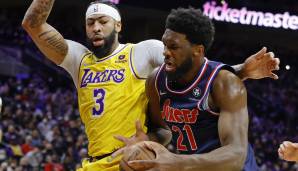 Joel Embiid und Anthony Davis lieferten sich in Halbzeit eins zwischen den Sixers und Lakers ein packendes Privatduell.