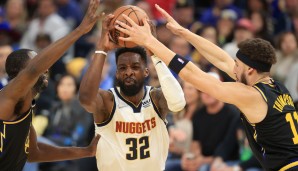 JEFF GREEN wird den Nuggets derweil wohl erhalten bleiben. Singer berichtet weiter, dass der 35-Jährige seine Spieleroption in Höhe von 4,5 Millionen Dollar für die kommende Saison ziehen wird. Green startete 21/22 in 63 Spielen für Denver.