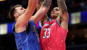 Luka Doncic im Duell mit Kyle Kuzma von den Washington Wizards.