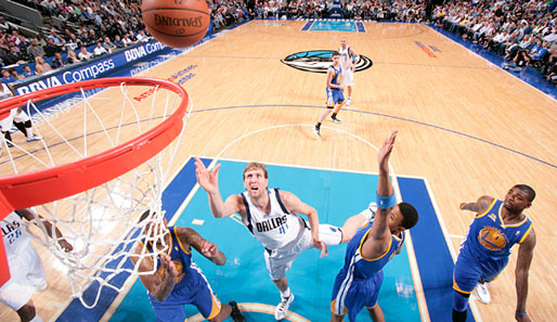 Dirk Nowitzki erzielte gegen die Warriors 16 Punkte und holte 5 Rebounds