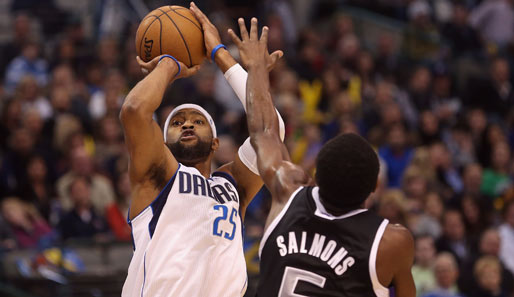 Vince Carter (l.) steht dank seiner Leistung nun an 29. Stelle in der NBA-All-Time-Scoring-Liste