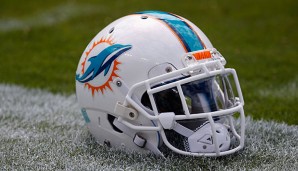 Künftig läuft Tyler Davis im Jersey der Dolphins auf