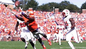 2. Mike Williams, Clemson: Williams ist ein physisches Monster, dominant beim Catch und hat einen großen Catch-Radius. Wenige Drops, gute Hände, gute Yards-pro-Route-Quote. Muss noch mehr Separation und Yards nach dem Catch schaffen