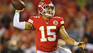 PATRICK MAHOMES (10. Pick/Backup) - die Chiefs blieben bei ihrer Strategie, Mahomes saß hinter Smith. Im Training und in seinem einen Einsatz überzeugte er so, dass Smith nach der vergangenen Saison weg getradet wurde.