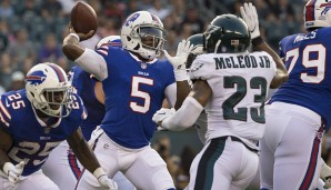 Tyrod Taylor, Buffalo Bills: Gar keine Frage, ein Reach - es wäre ein Mega-Trade. Aber: Die Bills haben mit den Trades von Sammy Watkins und Ronald Darby gezeigt, dass sie hohe Picks sammeln wollen - und das wirkliche Bekenntnis zu Taylor steht aus