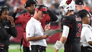 Mike McCoy (M.) zusammen mit Cardinals-Quarterback Josh Rosen.