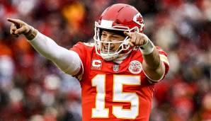 1. Patrick Mahomes, Chiefs. Kein anderer QB kann so viel über das Scheme hinaus selbst kreieren UND gleichzeitig innerhalb des Schemes derartigen Schaden anrichten. Mahomes ist der gefährlichste QB der Liga - und noch nicht am Ende seiner Entwicklung.