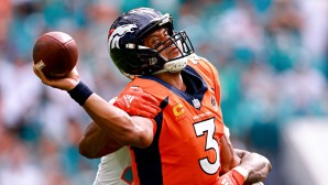 NFL, Denver Broncos, Russel Wilson