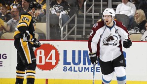 Gabriel Landeskog (r.) erzielte den Siegtreffer für die Avalanche gegen Pittburgh