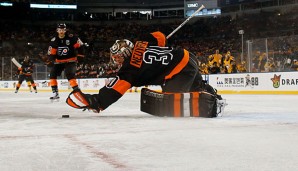 Michal Neuvirth musste nach einem Zusammenbruch ins Krankenhaus eingeliefert werden