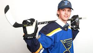 Dominik Bokk wurde von den St. Louis Blues in der ersten Runde gedraftet.